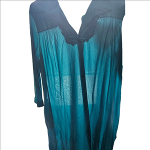 Vintage vanity fair dressing robe. Sz M NYLON